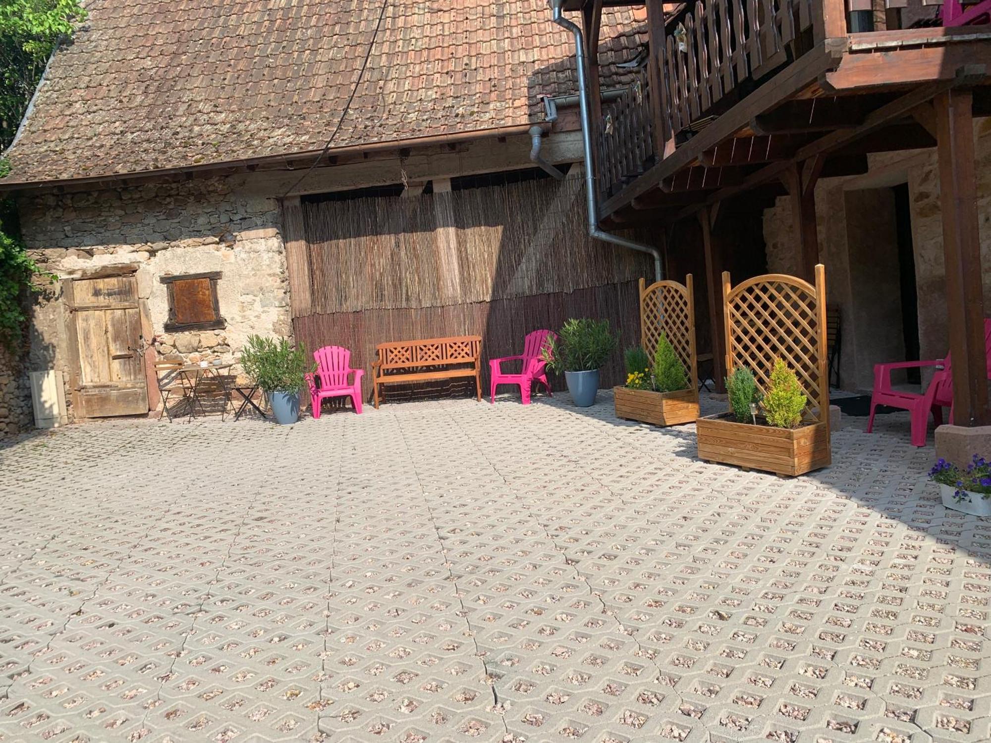 Le Clocher " Sous Les Combles" Parking Gratuit Beblenheim Exteriér fotografie
